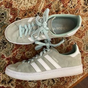 Women’s Adidas Campus Shoe